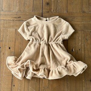 Quincy Mae Terrycloth ruffled neutral beige short sleeve dress